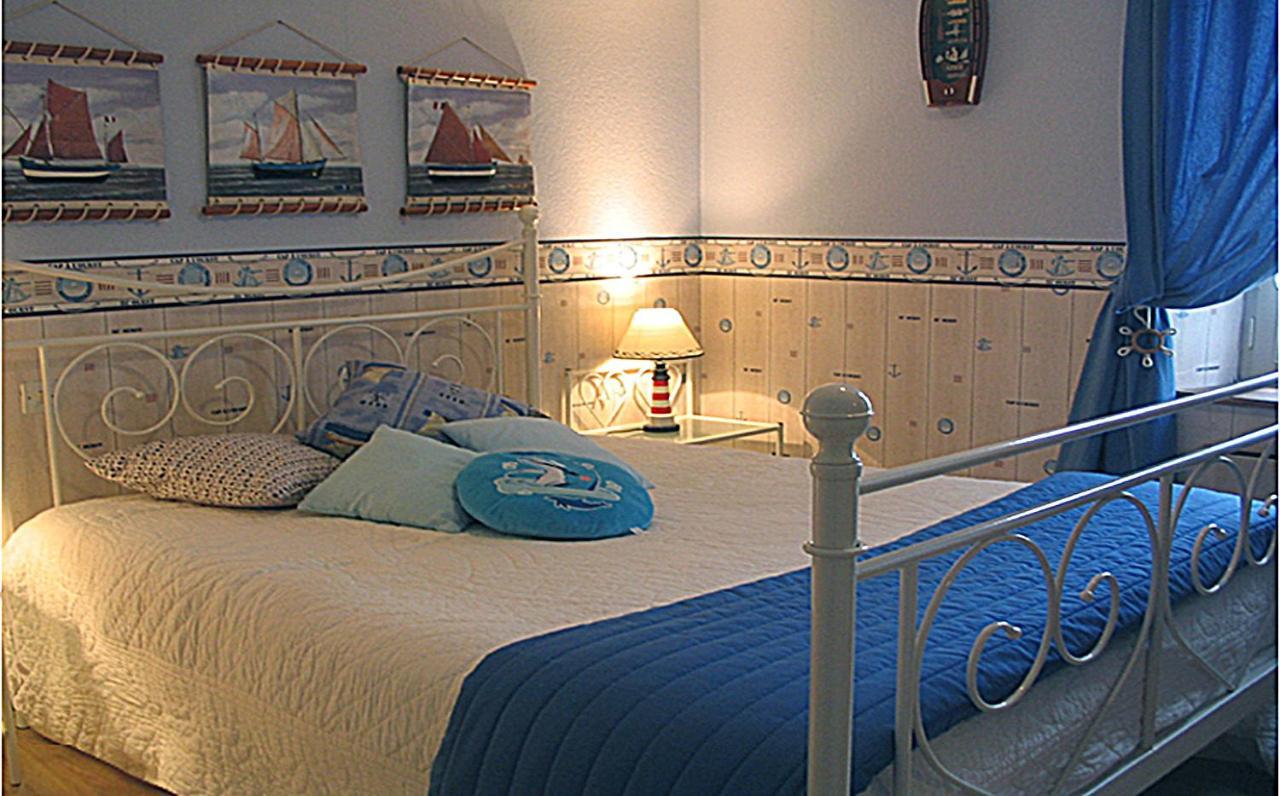 Chez Martine Et Bernard Bed & Breakfast Saint-Vincent-Sterlanges Luaran gambar