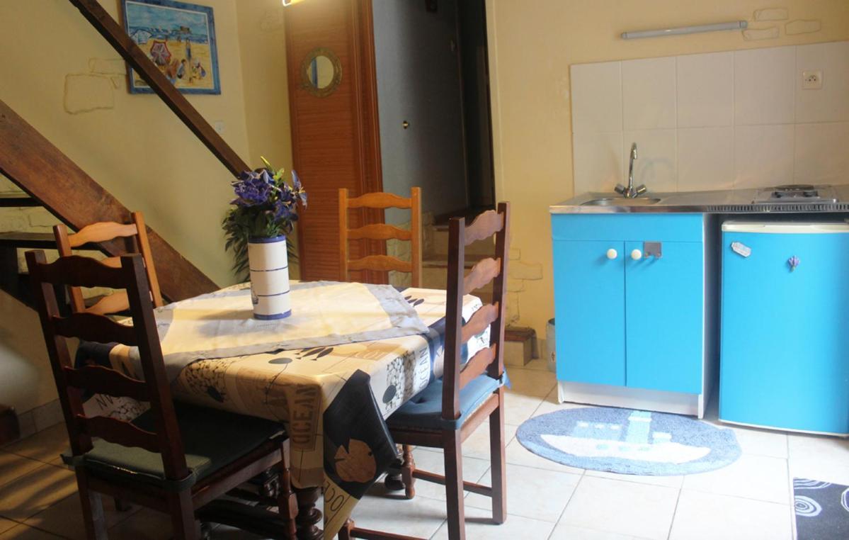Chez Martine Et Bernard Bed & Breakfast Saint-Vincent-Sterlanges Luaran gambar